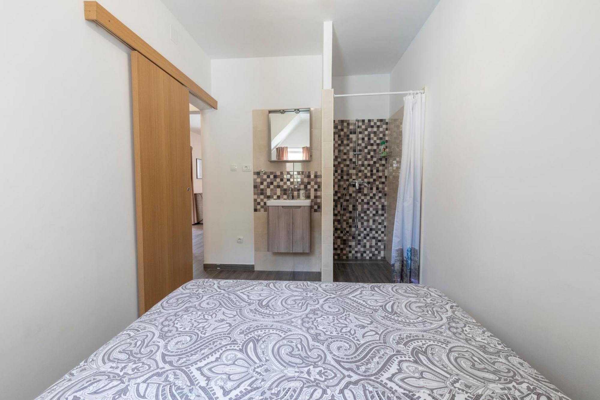 Ivka - 100 M Do Plaze Uvala Soline - Krk Holiday home Malinska